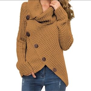 Boutique Doe & Rae Chunky Button High Low Cowl Neck Sweater Honey Brown size L